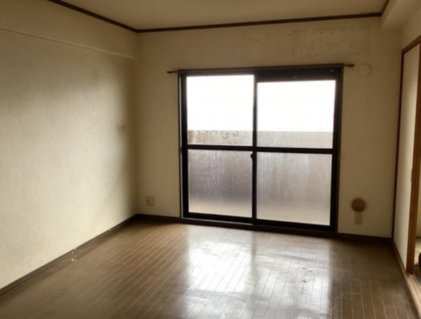福山市光南町、マンションの居間画像です