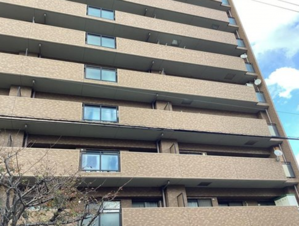 福山市光南町、マンションの外観画像です