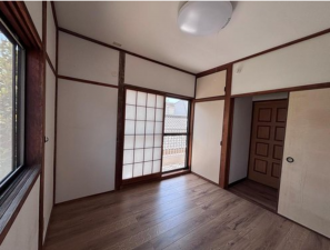 福山市南蔵王町、中古一戸建ての画像です
