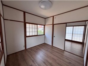 福山市南蔵王町、中古一戸建ての画像です