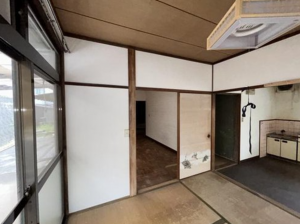 福山市緑陽町、中古一戸建ての画像です