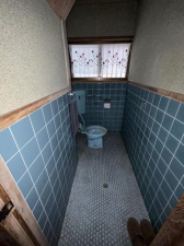福山市緑陽町、中古一戸建てのトイレ画像です