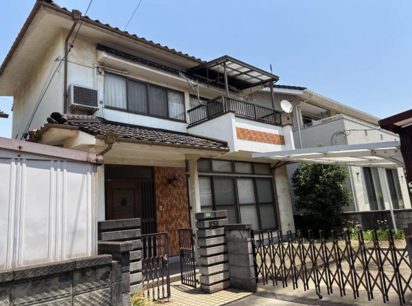 福山市新涯町、中古一戸建ての画像です