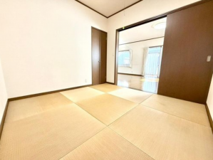 福山市平成台、中古一戸建ての画像です