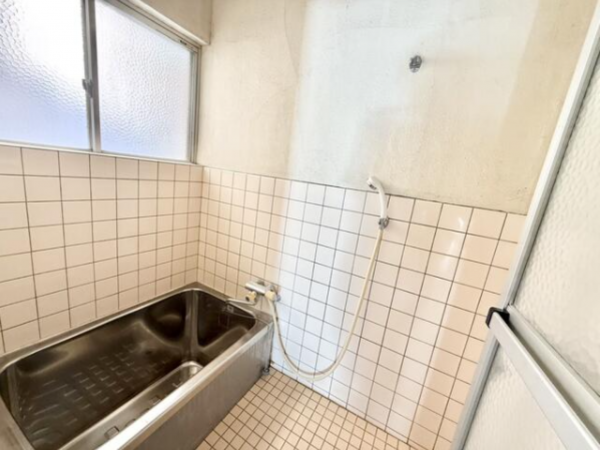 福山市川口町、中古一戸建ての画像です