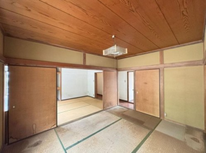 福山市西深津町、中古一戸建ての画像です