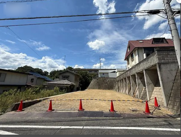 福山市高美台、土地の画像です