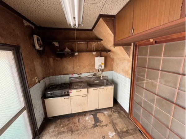 福山市野上町、中古一戸建ての画像です