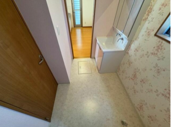 福山市川口町、中古一戸建ての画像です