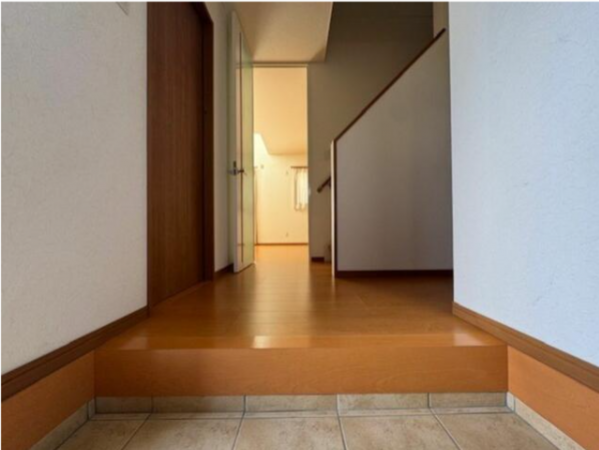 福山市川口町、中古一戸建ての画像です