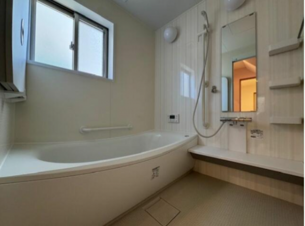 福山市川口町、中古一戸建ての画像です