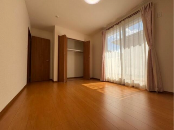 福山市川口町、中古一戸建ての画像です