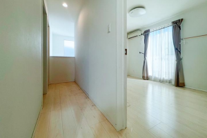 福山市新涯町、中古一戸建ての画像です