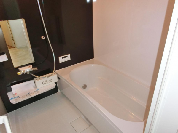福山市水呑向丘、中古一戸建ての風呂画像です