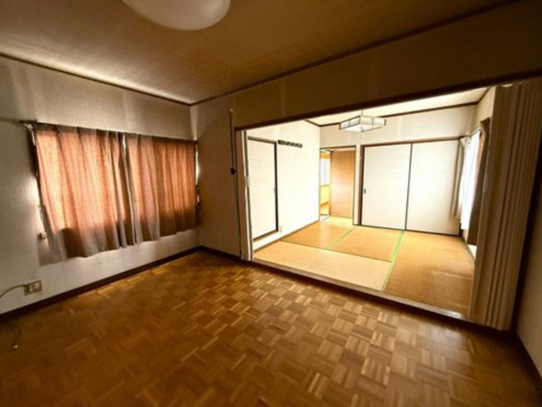 福山市草戸町、中古一戸建ての画像です