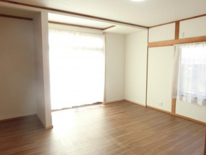 福山市木之庄町、中古一戸建ての画像です