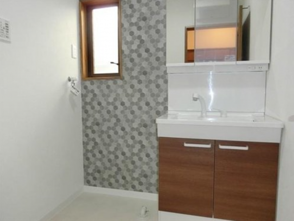 福山市木之庄町、中古一戸建ての画像です