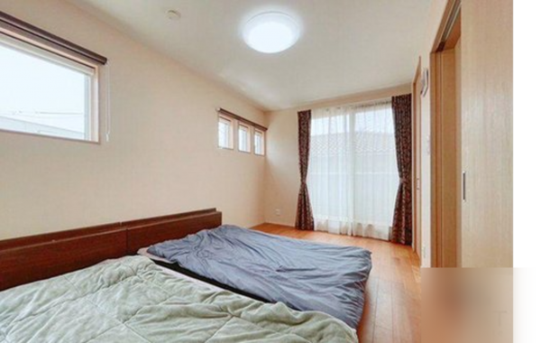 福山市新涯町、中古一戸建ての画像です
