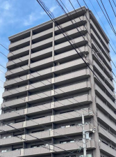 福山市西桜町、マンションの外観画像です