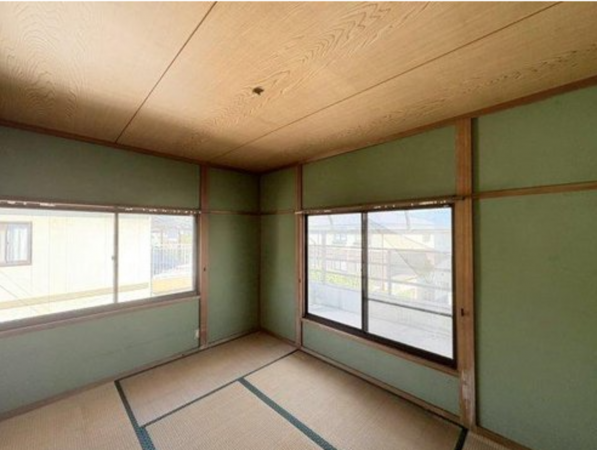 福山市山手町、中古一戸建ての画像です