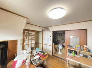 福山市向陽町、中古一戸建ての画像です