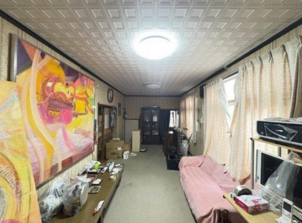 福山市向陽町、中古一戸建ての画像です