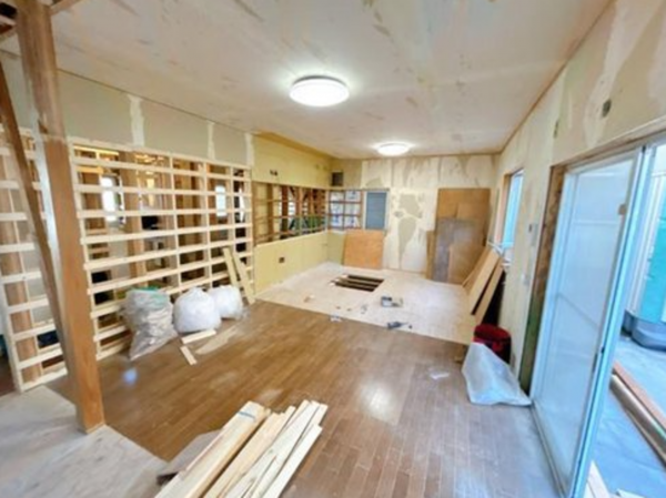 福山市新涯町、中古一戸建ての画像です