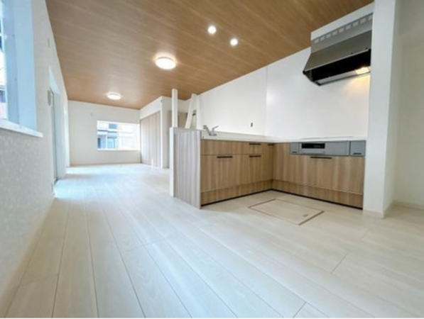 福山市新涯町、中古一戸建ての画像です