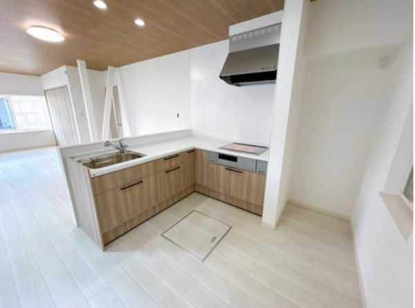 福山市新涯町、中古一戸建ての画像です