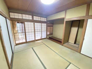 福山市瀬戸町大字長和、中古一戸建ての画像です