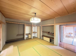 福山市高美台、中古一戸建ての画像です