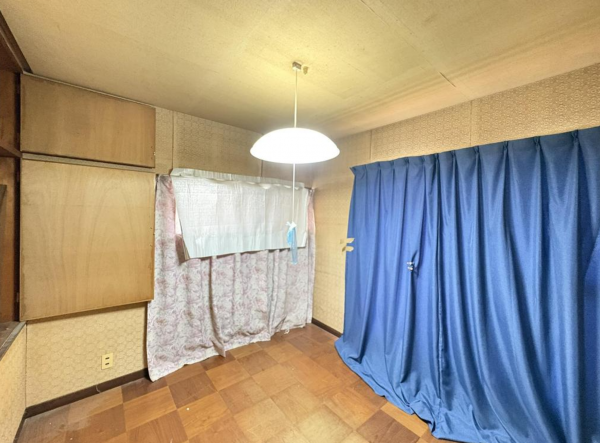 福山市高美台、中古一戸建ての画像です