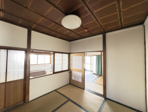 福山市千代田町、中古一戸建ての画像です