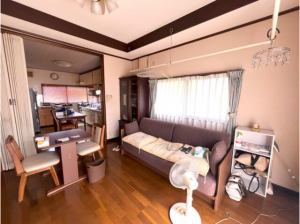 福山市藤江町、中古一戸建ての画像です