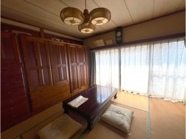 福山市藤江町、中古一戸建ての画像です