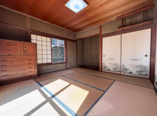 福山市伊勢丘、中古一戸建ての画像です