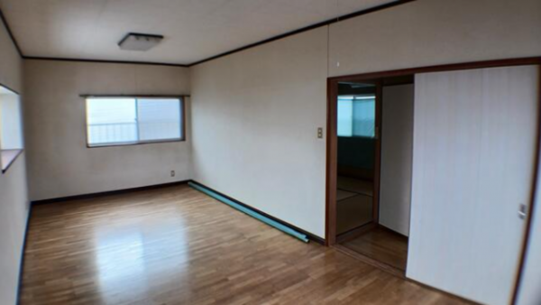 福山市幕山台、中古一戸建ての画像です