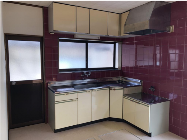 福山市緑陽町、中古一戸建ての画像です