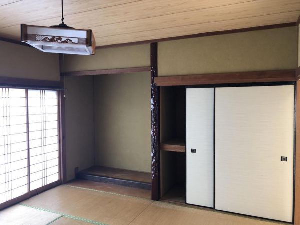 福山市緑陽町、中古一戸建ての画像です