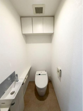 福山市北吉津町、マンションの画像です