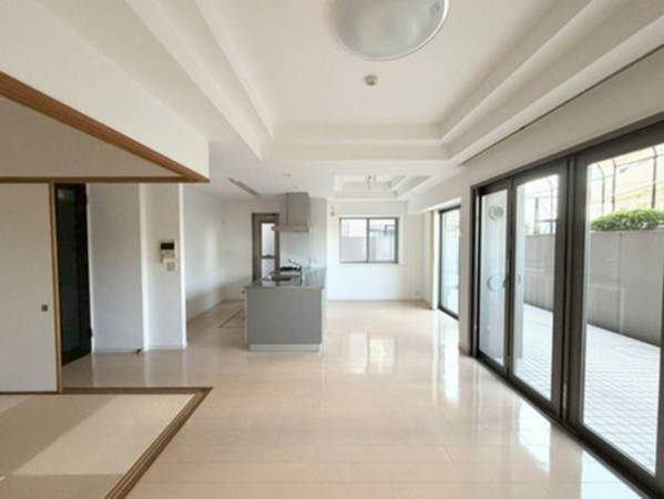 福山市北吉津町、マンションの画像です