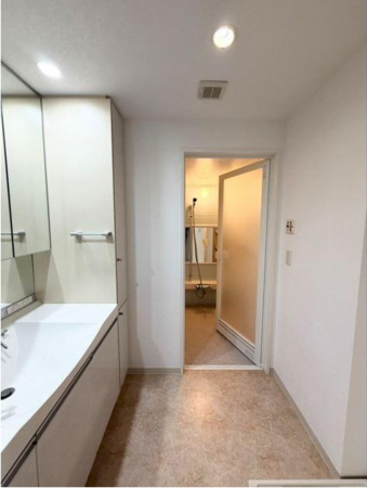 福山市北吉津町、マンションの画像です