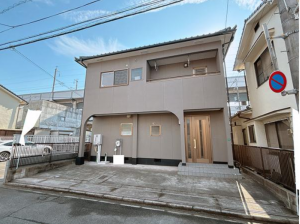 福山市三吉町、中古一戸建ての画像です