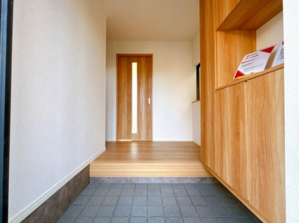 福山市三吉町、中古一戸建ての画像です