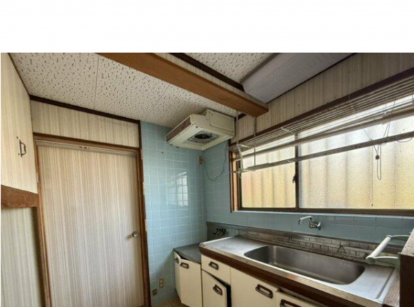 福山市田尻町、中古一戸建ての画像です