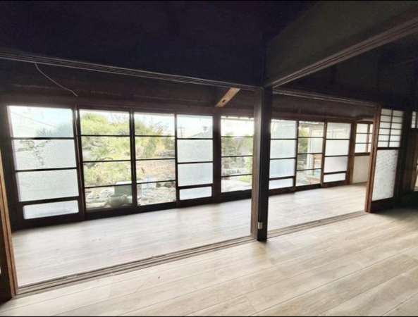 福山市田尻町、中古一戸建ての画像です