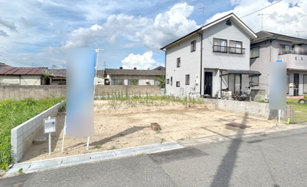 福山市山手町、新築一戸建ての前面道路を含む現地写真画像です