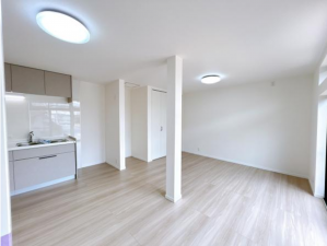 福山市山手町、中古一戸建ての画像です