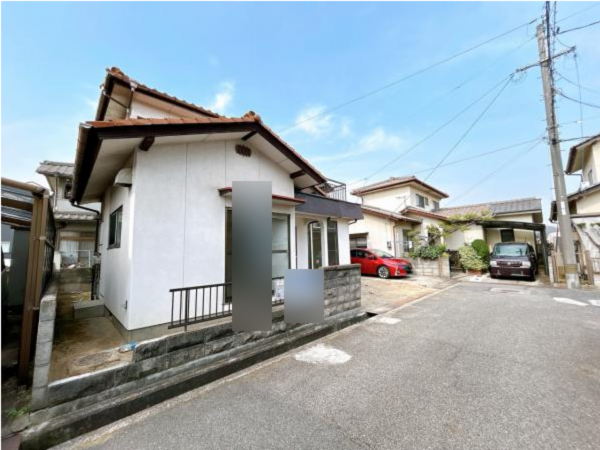 福山市山手町、中古一戸建ての画像です