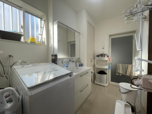 福山市蔵王町、中古一戸建ての画像です